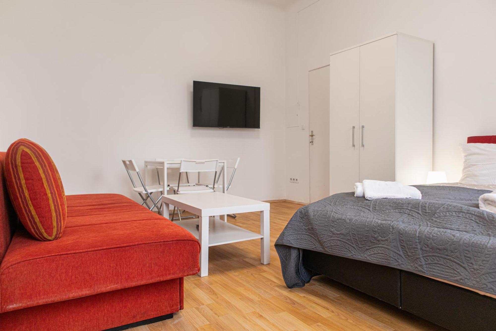 Homelike 2br Apt. @millenium Tower/danube River Wien